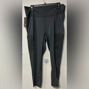NEW Wrangler Women’s sz. 22 Gray Cargo Pants leggings active wear